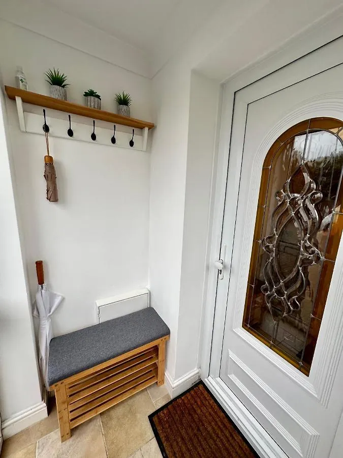Nyaraló Beautifully Presented 3 Bed House Above The Marina Villa Brighton