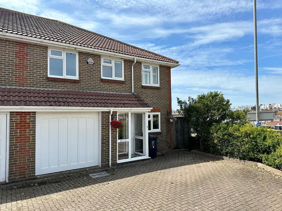 Willa Beautifully Presented 3 Bed House Above The Marina Okręg wyborczy Hove 0*,  Wielka Brytania