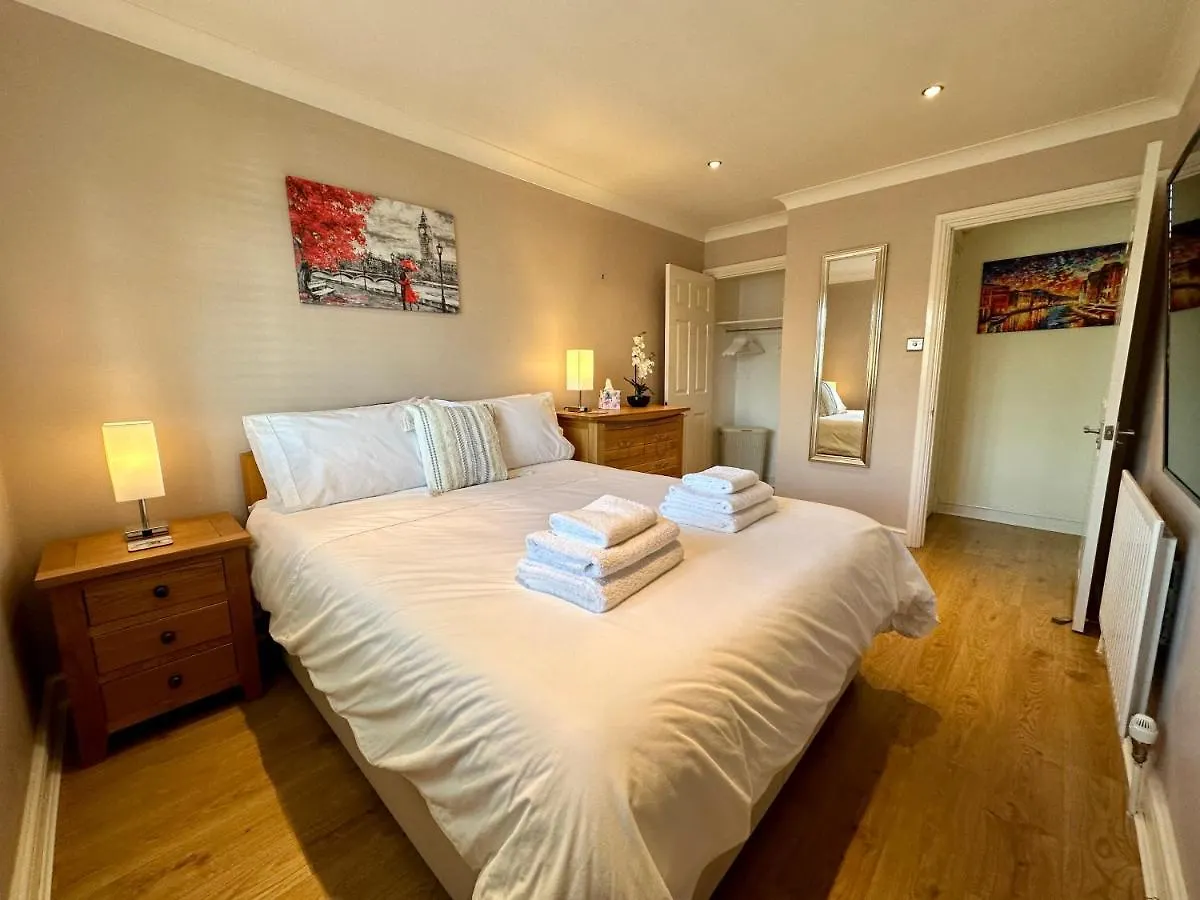 Dom wakacyjny Willa Beautifully Presented 3 Bed House Above The Marina Okręg wyborczy Hove